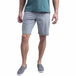 Travis Mathew Beck Shorts 13 Travis Mathew Beck Shorts -Golf Clubs Shop travis mathew beck short light grey 01 66965.1632513504